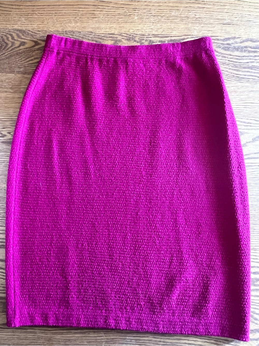St John Textured Pencil Skirt